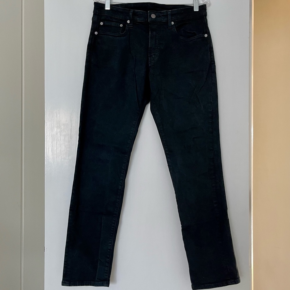 Bonobos extra stretch travel jeans in black. Size: 32x32